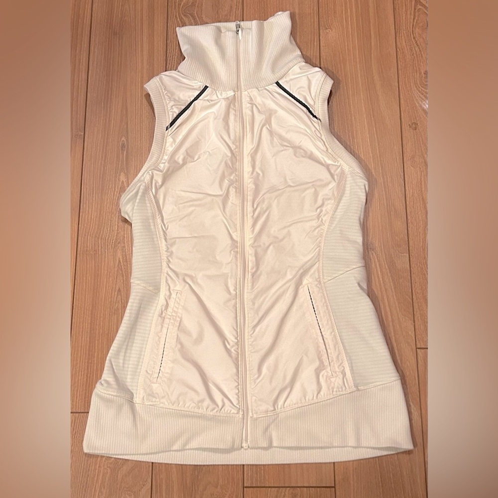 Lululemon Women’s vest